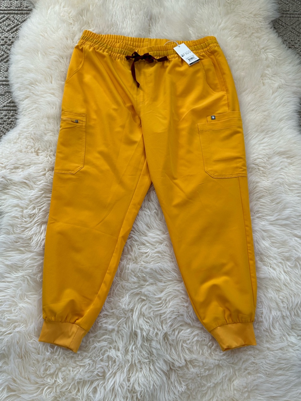 Figs Marigold Yellow Set Catarina Top Uman Relaxed Jogger NWT - Picture 3 of 6